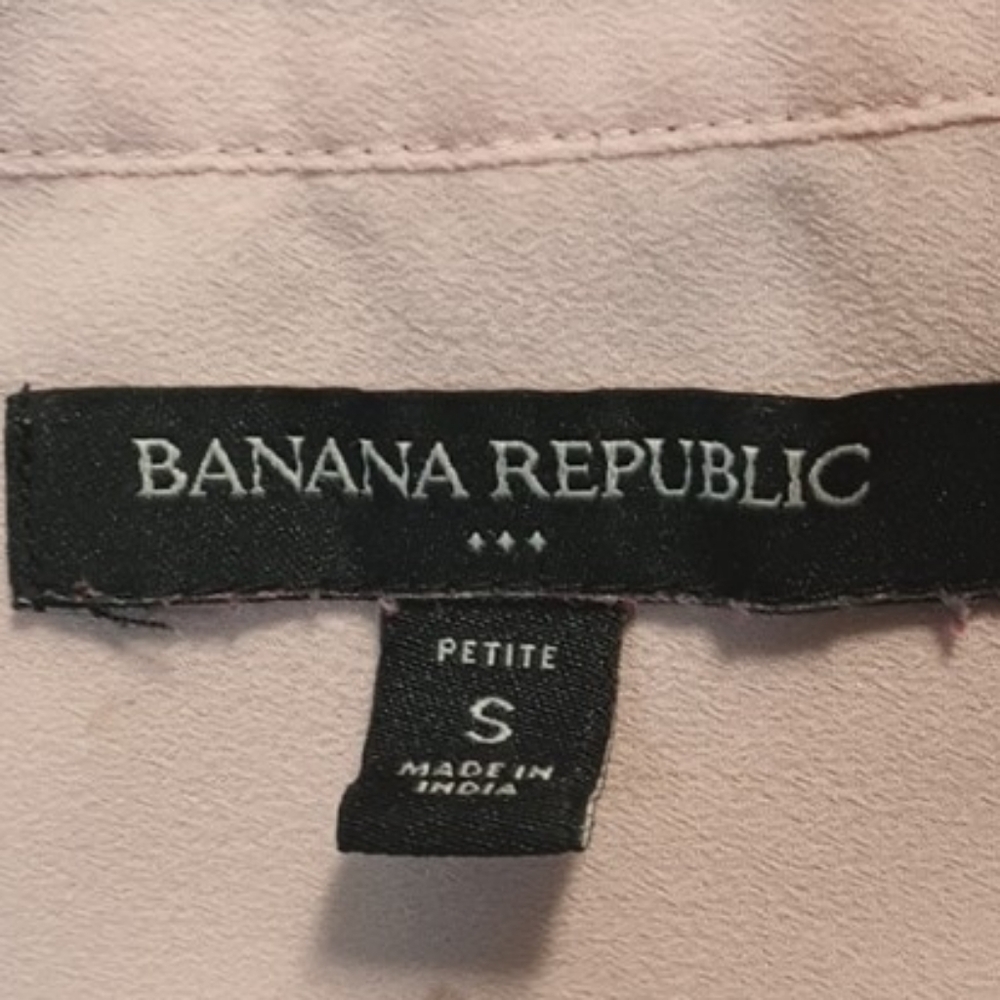 Banana Republic Pastel Pink Sleeveless Blouse - Picture 2 of 6